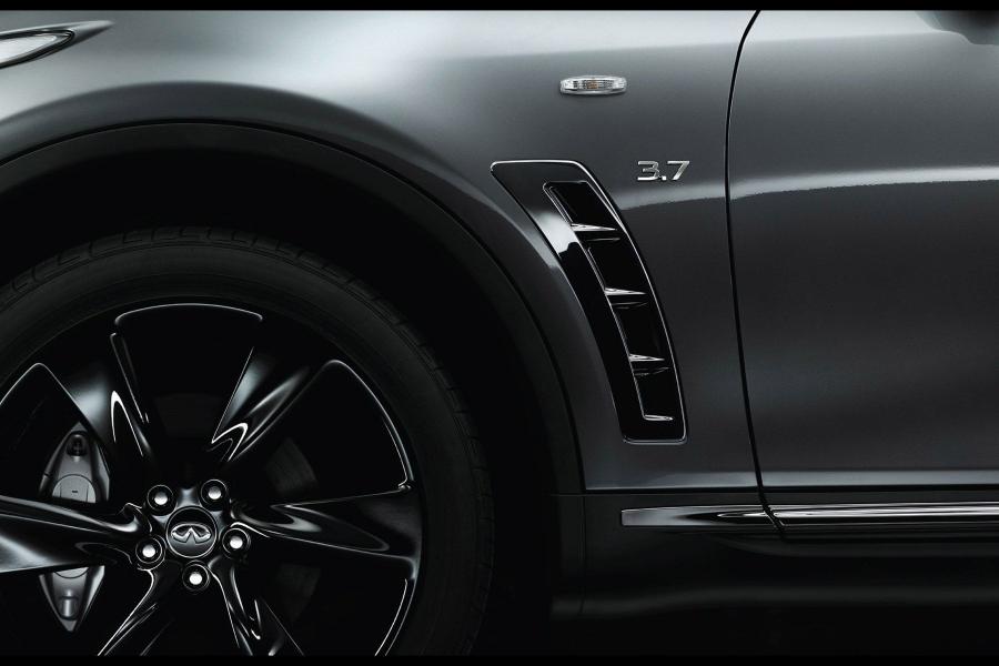  Infiniti QX70 S Design 2015 года  (фото 3 из 5)
